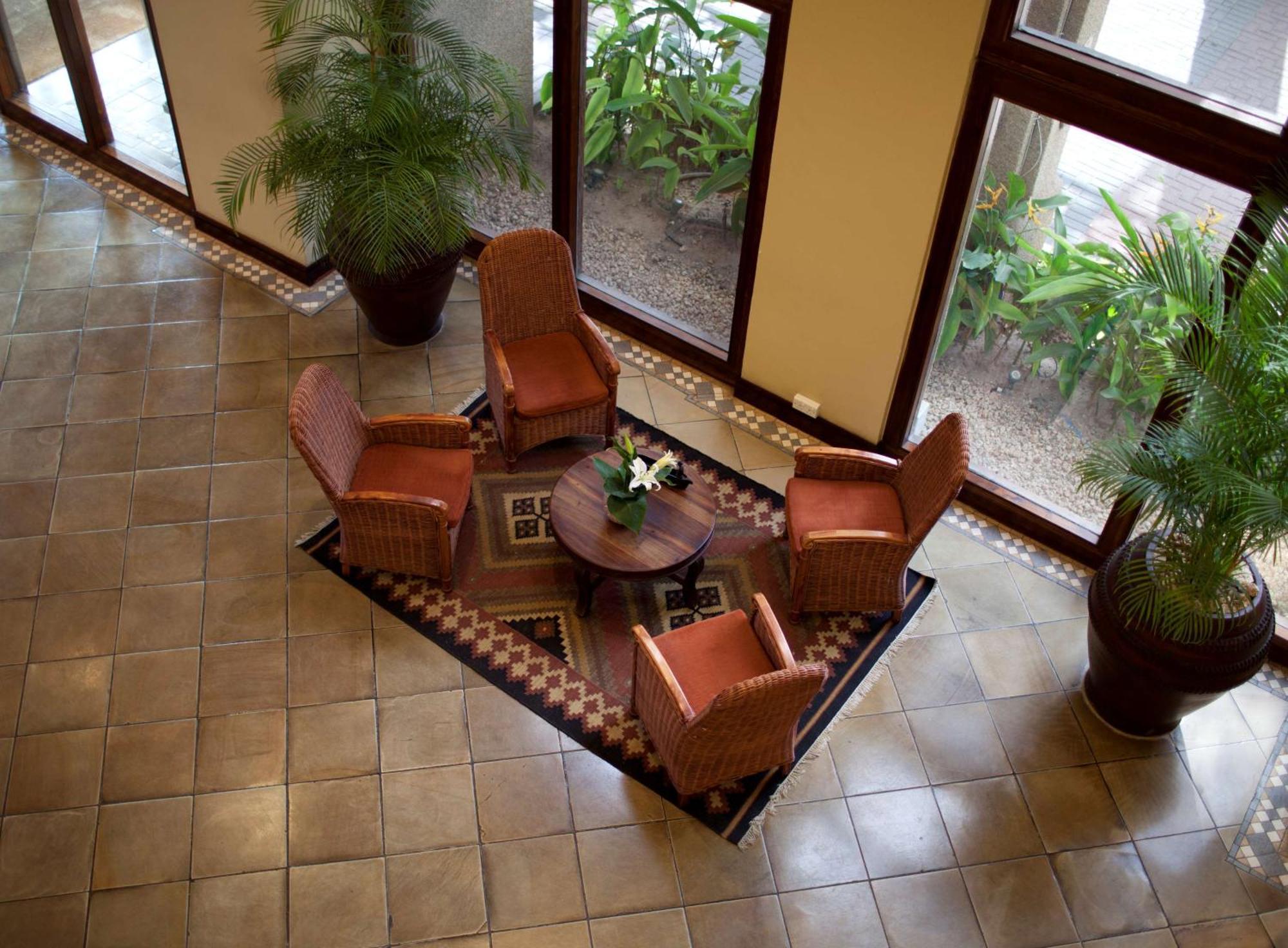 Southern Sun Dar Es Salaam Ngoại thất bức ảnh