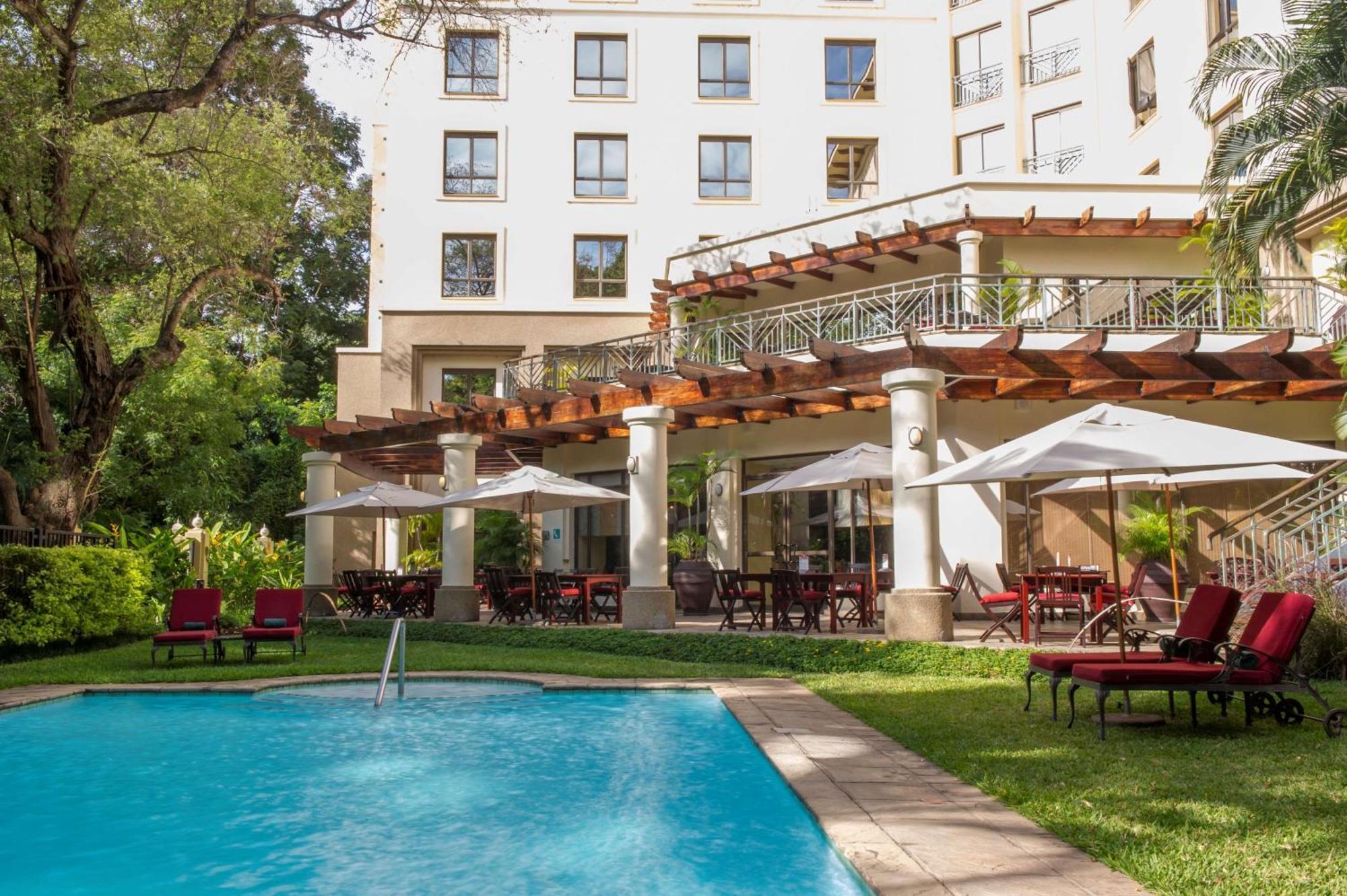 Southern Sun Dar Es Salaam Ngoại thất bức ảnh